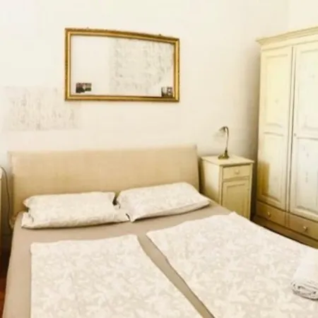 In The Center & & Quiet