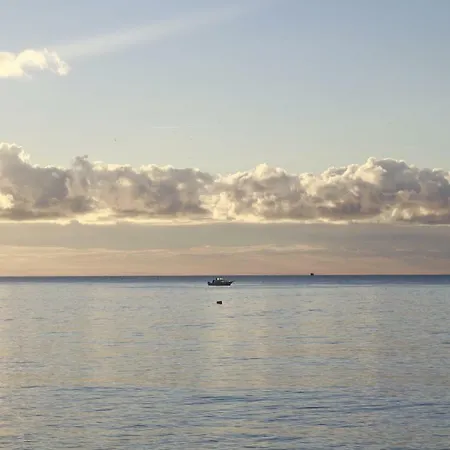 In The Center & & Quiet