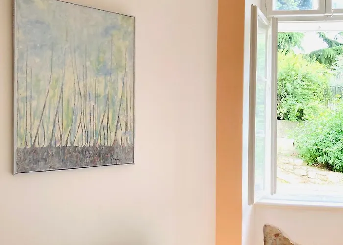 Lägenhet In The Center & & Quiet Pula